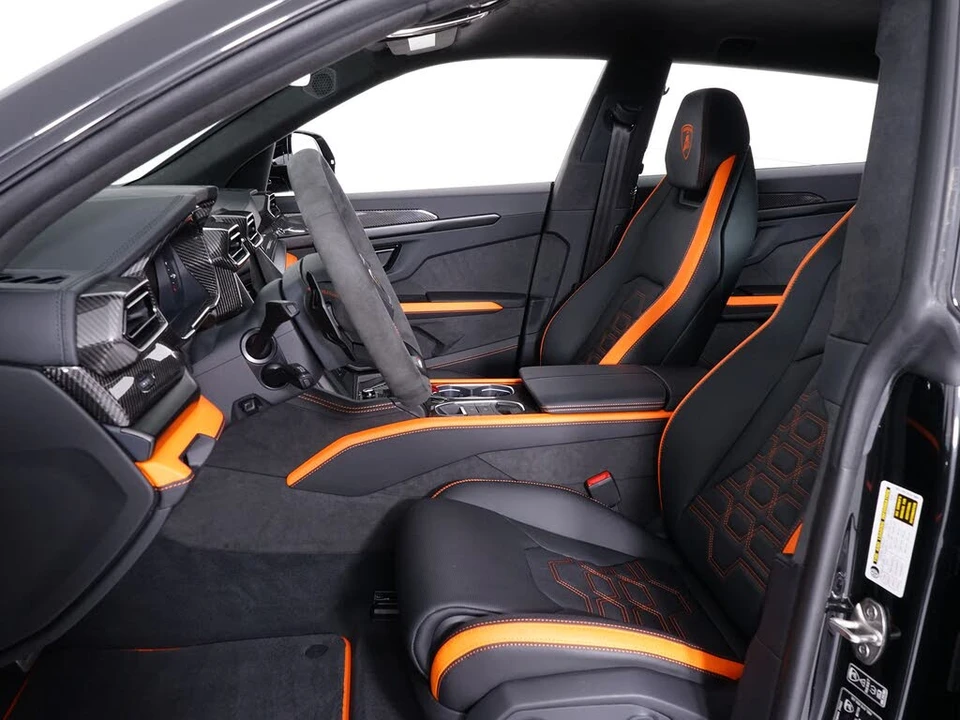 2026 Lamborghini Urus SE - Image 4 of 31