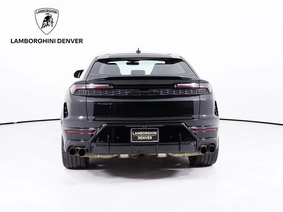 2026 Lamborghini Urus SE - Image 7 of 31