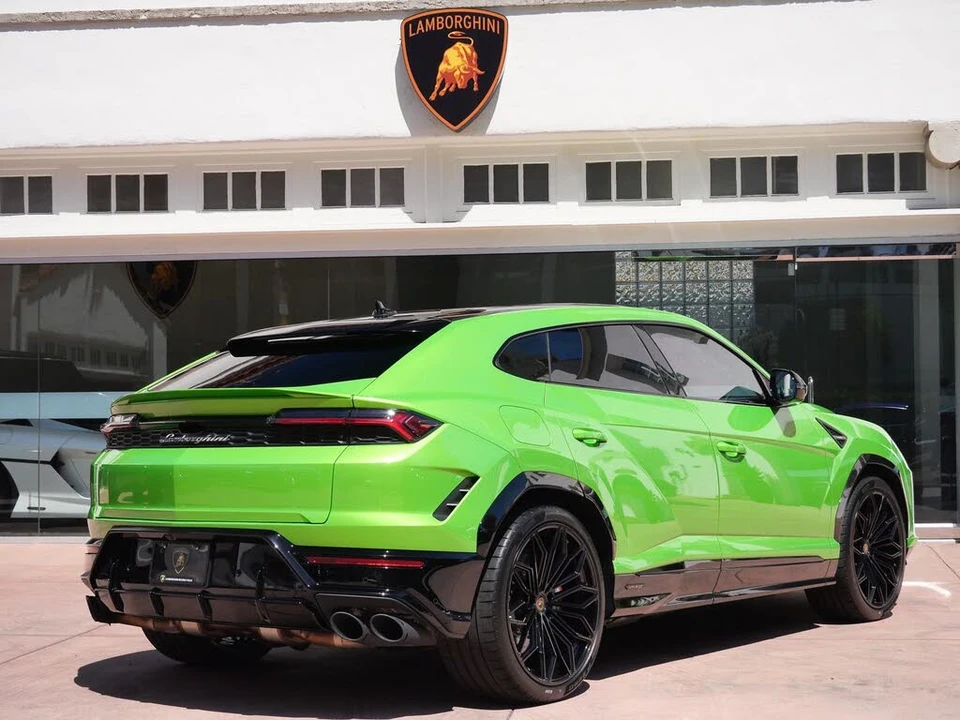 2026 Lamborghini Urus SE - Image 3 of 30
