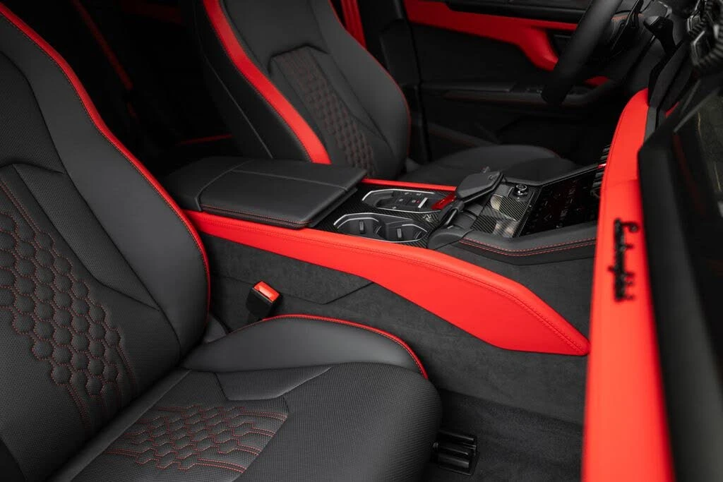 2026 Lamborghini Urus SE - Image 20 of 31