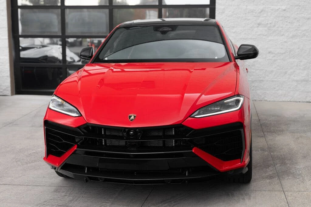2026 Lamborghini Urus SE - Image 5 of 31