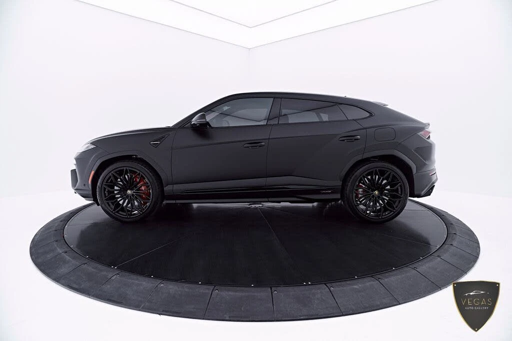 2026 Lamborghini Urus SE - Image 13 of 31