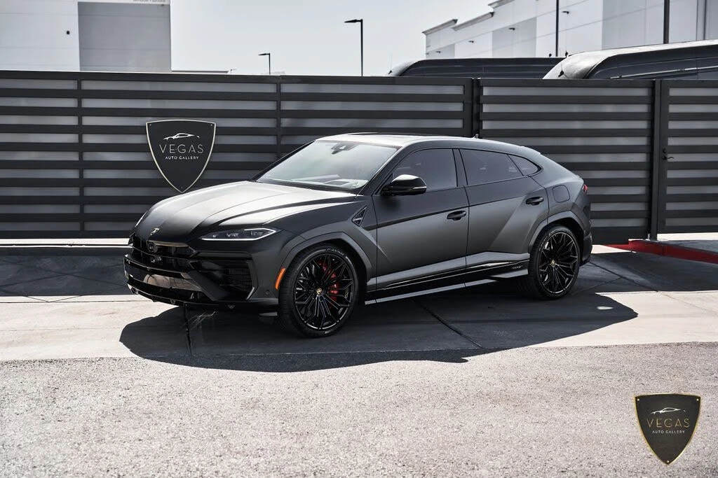 2026 Lamborghini Urus SE - Image 5 of 31