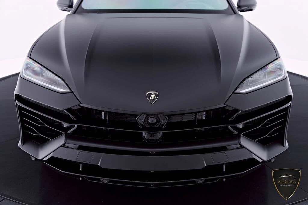 2026 Lamborghini Urus SE - Image 20 of 31