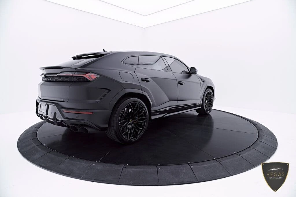 2026 Lamborghini Urus SE - Image 16 of 31