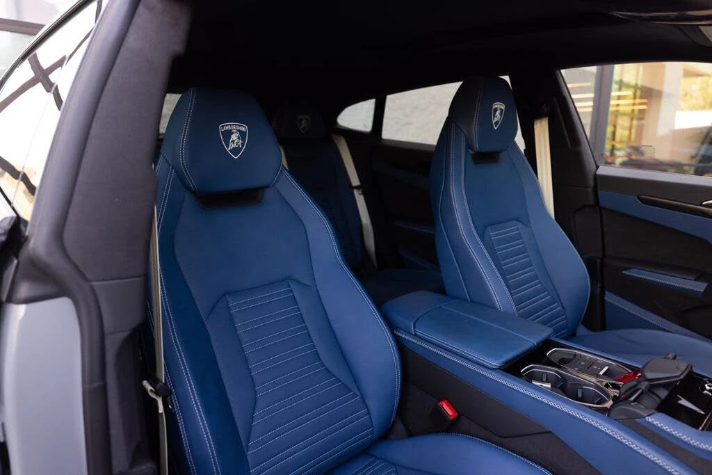 2026 Lamborghini Urus SE - Image 18 of 31
