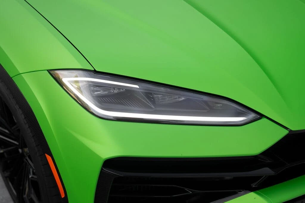 2026 Lamborghini Urus SE - Image 7 of 31