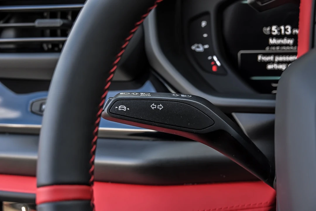 2026 Lamborghini Urus SE - Image 31 of 31