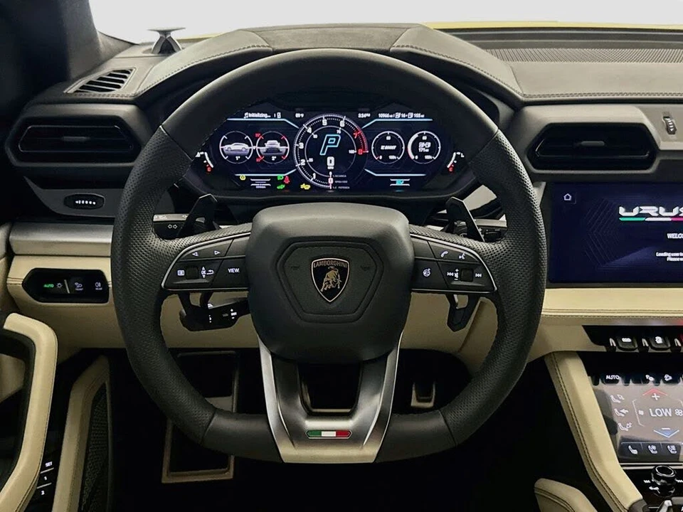 2026 Lamborghini Urus SE - Image 11 of 31