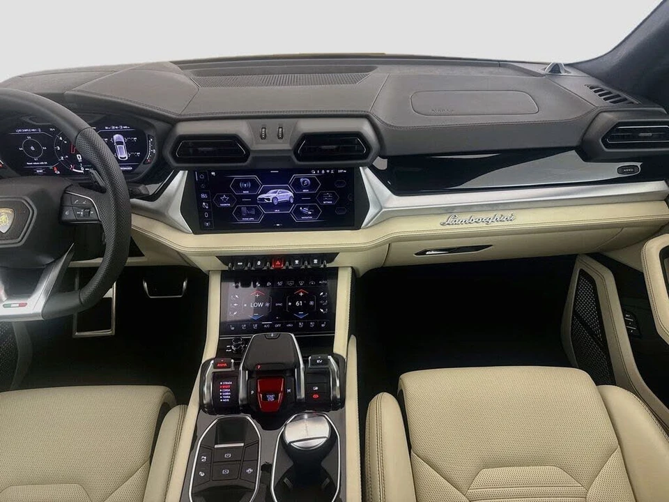 2026 Lamborghini Urus SE - Image 23 of 31