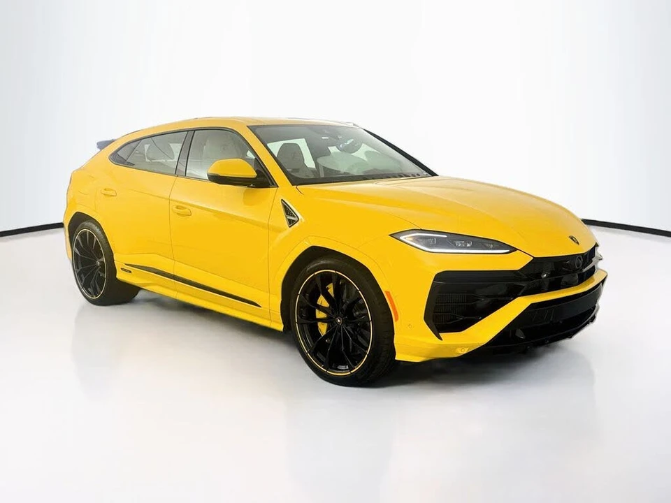 2026 Lamborghini Urus SE - Image 3 of 31