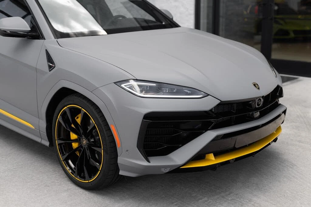 2026 Lamborghini Urus SE - Image 4 of 31