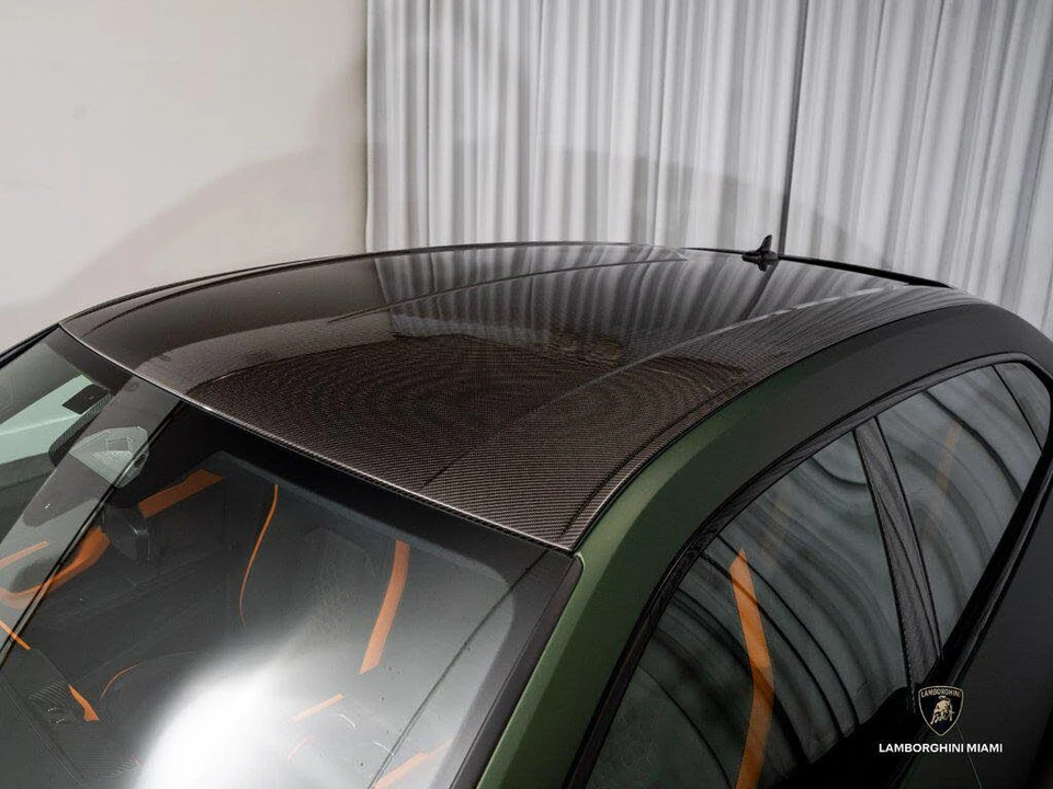 2026 Lamborghini Urus SE - Image 9 of 31