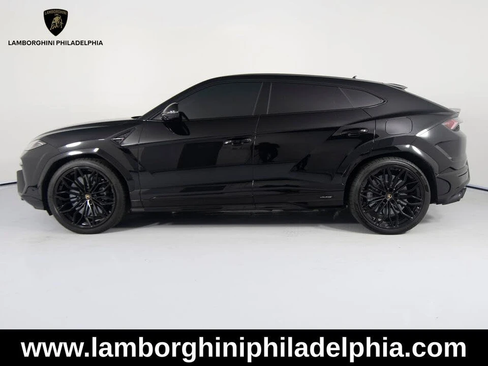2026 Lamborghini Urus SE - Image 8 of 31