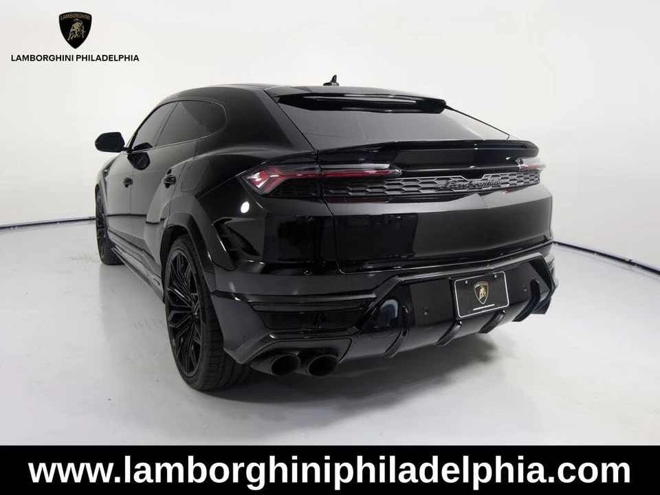2026 Lamborghini Urus SE - Image 7 of 31