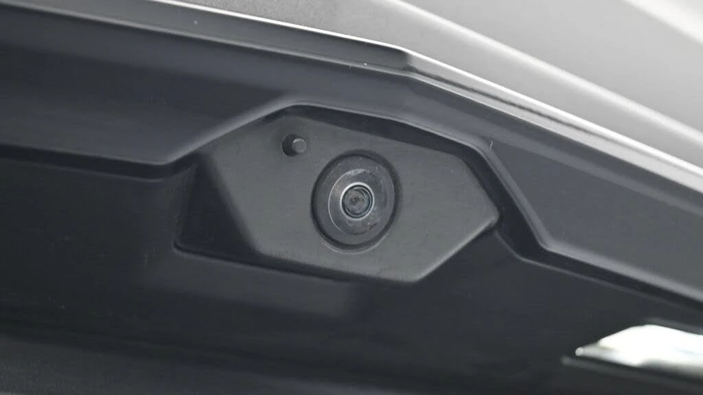 2026 Lamborghini Urus SE - Image 25 of 28