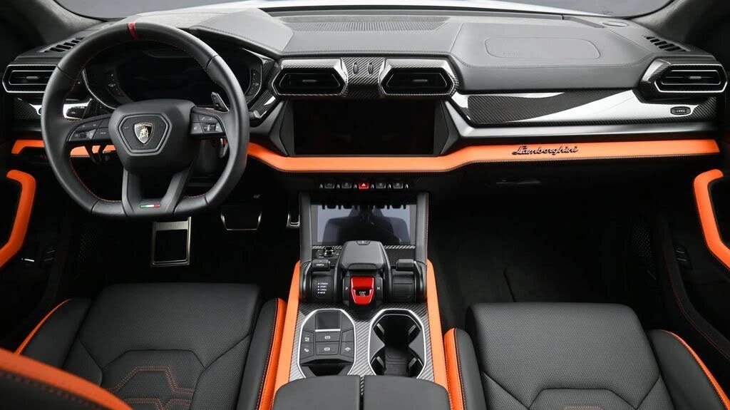 2026 Lamborghini Urus SE - Image 4 of 28