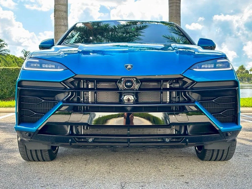 2026 Lamborghini Urus SE - Image 3 of 31