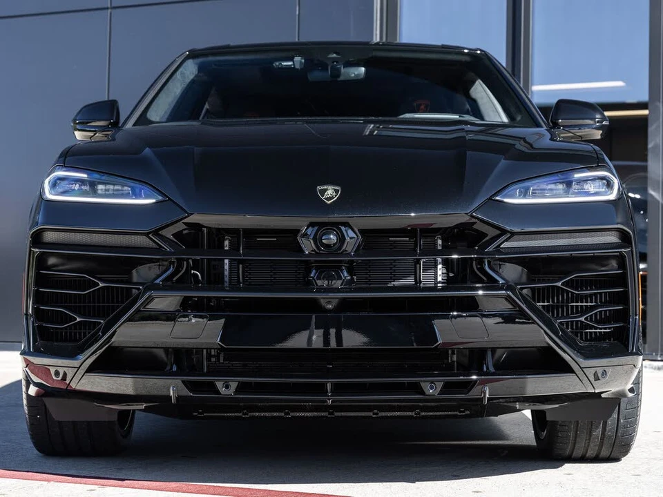 2026 Lamborghini Urus SE - Image 4 of 31