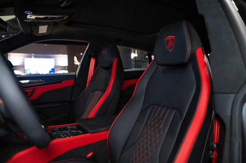 2026 Lamborghini Urus SE - Image 6 of 23