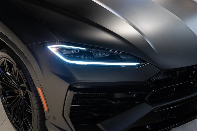 2026 Lamborghini Urus SE - Image 17 of 23