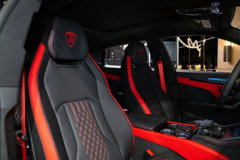 2026 Lamborghini Urus SE - Image 5 of 23