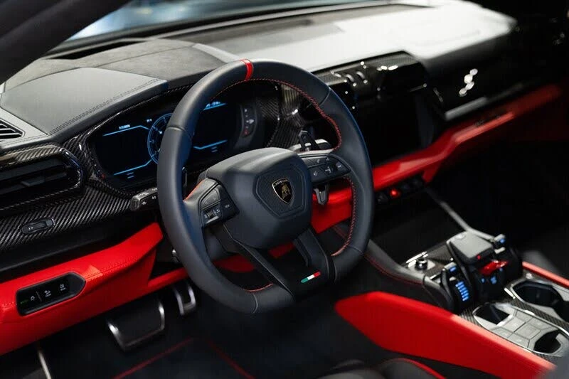 2026 Lamborghini Urus SE - Image 8 of 23