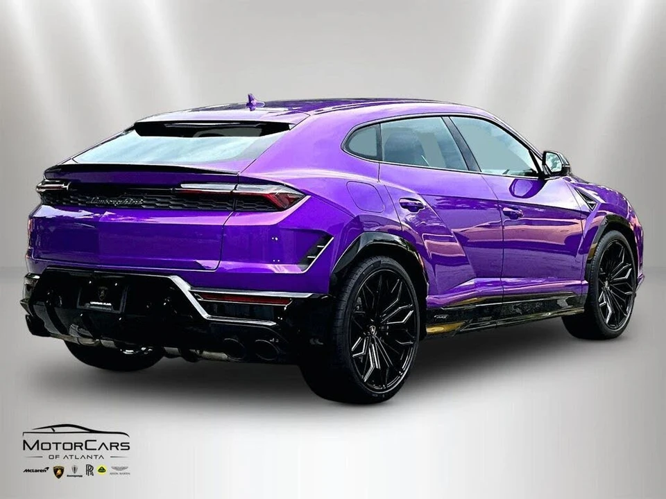 2026 Lamborghini Urus SE - Image 11 of 30