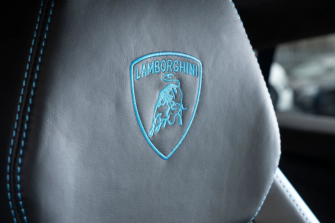 2026 Lamborghini Urus SE - Image 7 of 31