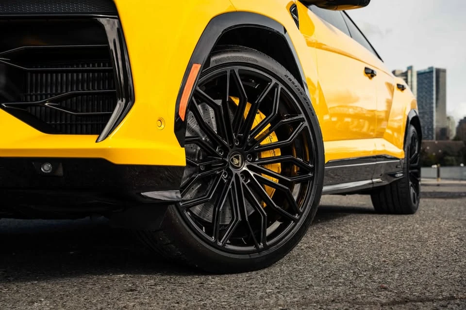 2026 Lamborghini Urus SE - Image 7 of 12