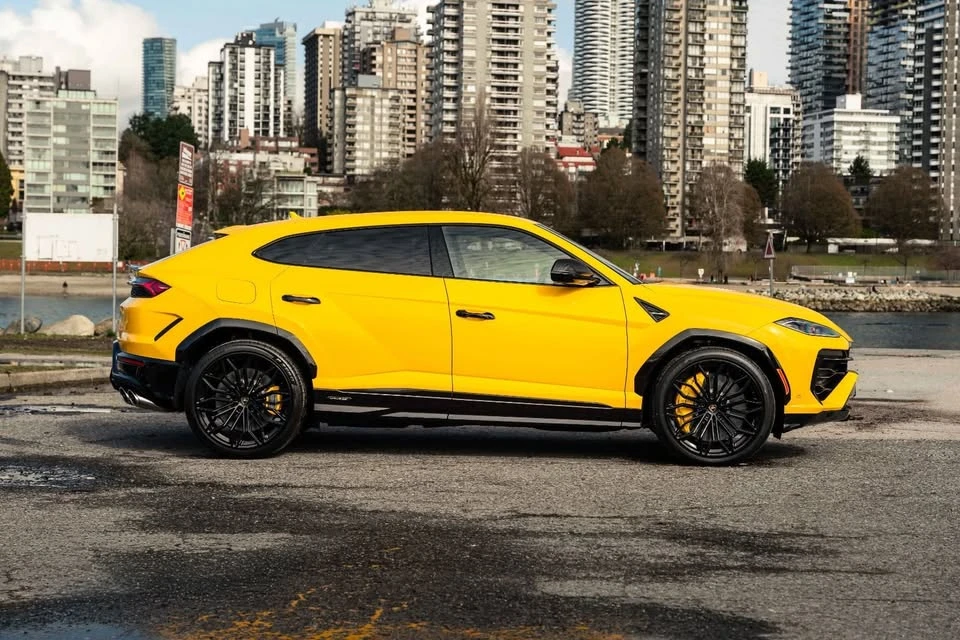 2026 Lamborghini Urus SE - Image 5 of 12