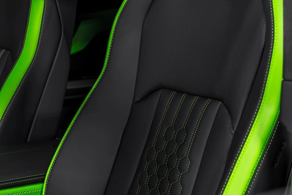 2026 Lamborghini Urus SE - Image 21 of 31