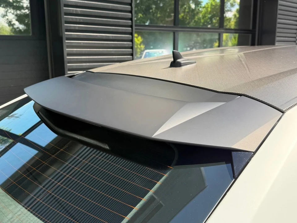 2026 Lamborghini Urus SE - Image 8 of 21