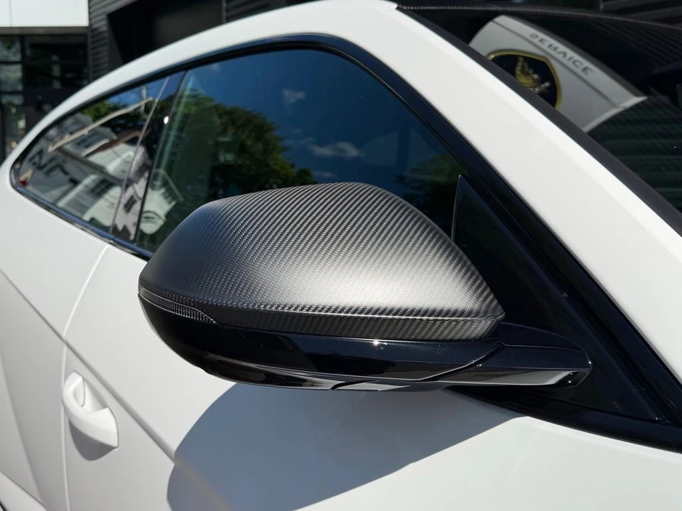 2026 Lamborghini Urus SE - Image 9 of 21