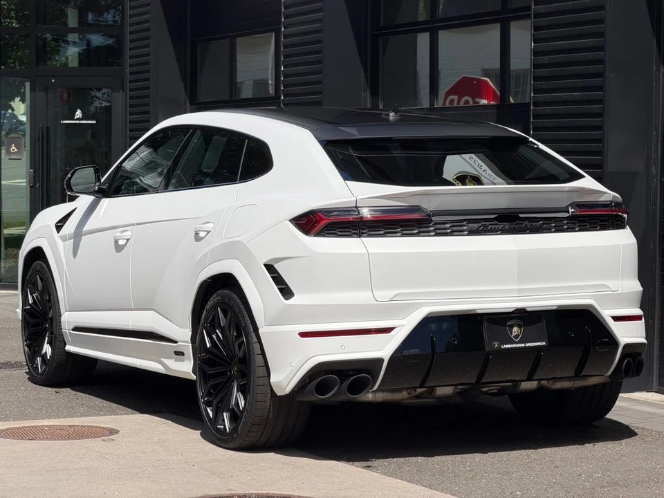 2026 Lamborghini Urus SE - Image 3 of 21