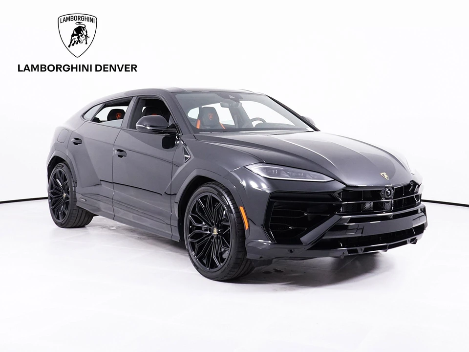 2026 Lamborghini Urus SE - Image 10 of 31