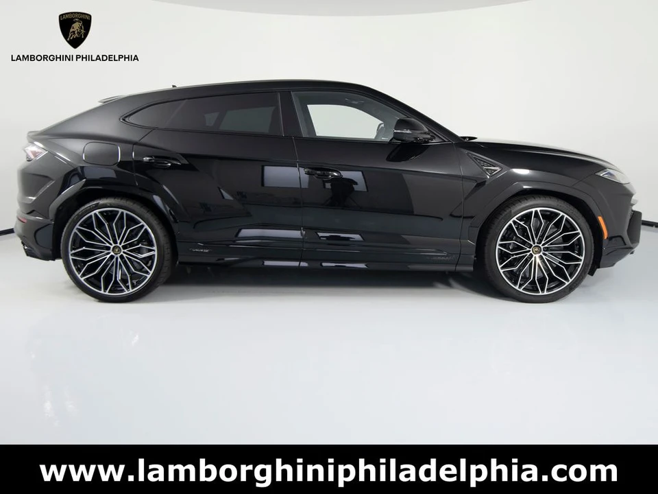 2026 Lamborghini Urus SE - Image 4 of 9