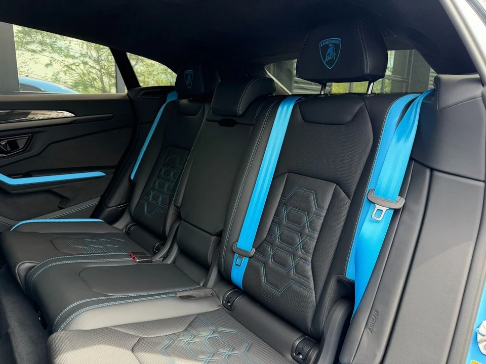 2026 Lamborghini Urus SE - Image 21 of 23