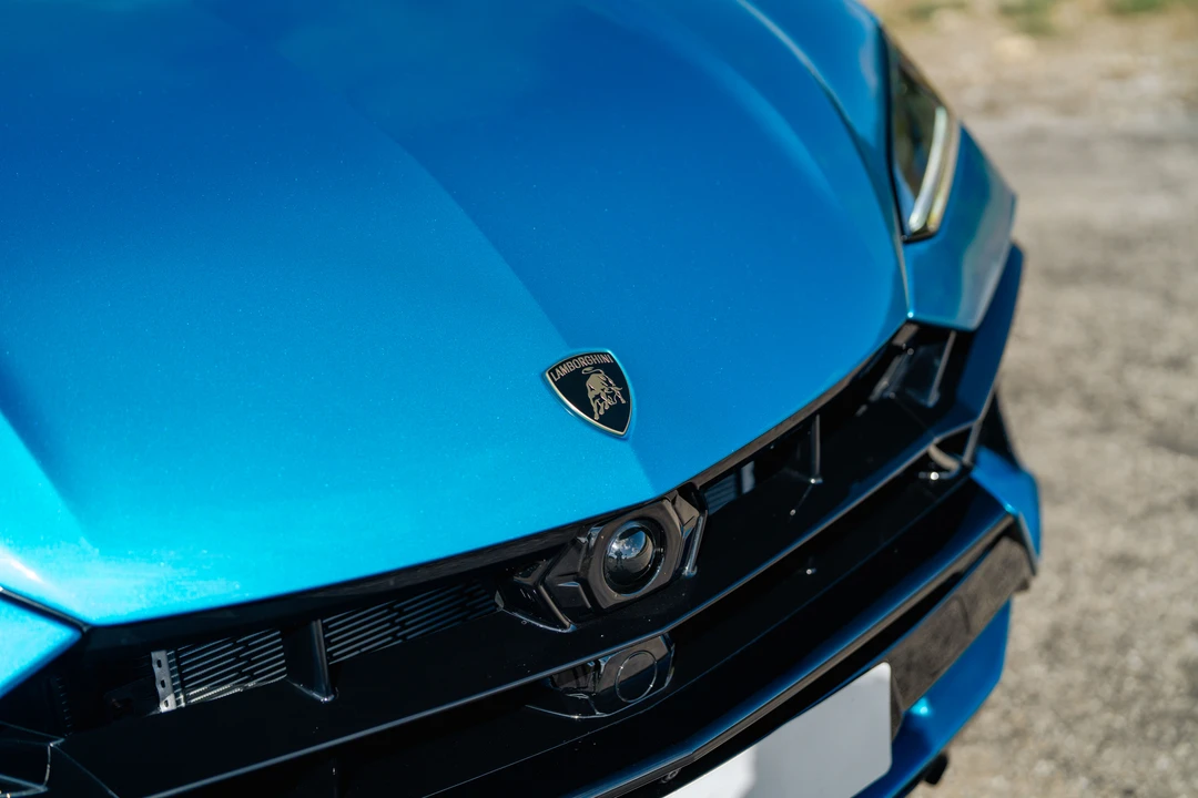 2026 Lamborghini Urus SE - Image 22 of 31