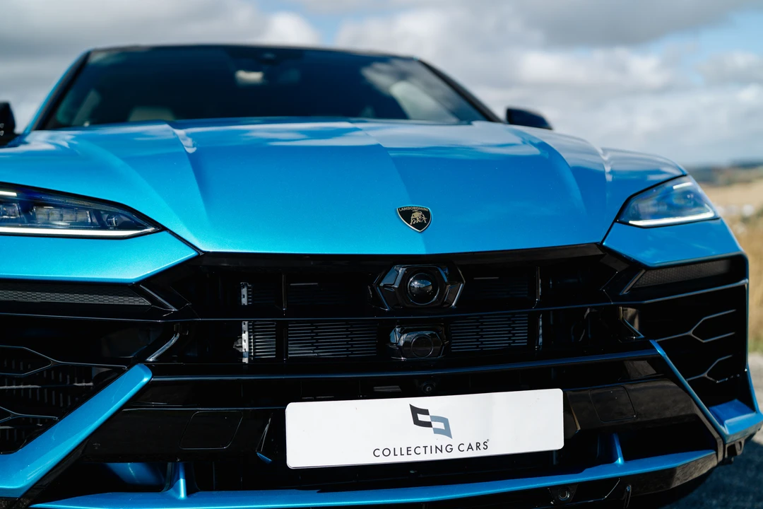 2026 Lamborghini Urus SE - Image 29 of 31