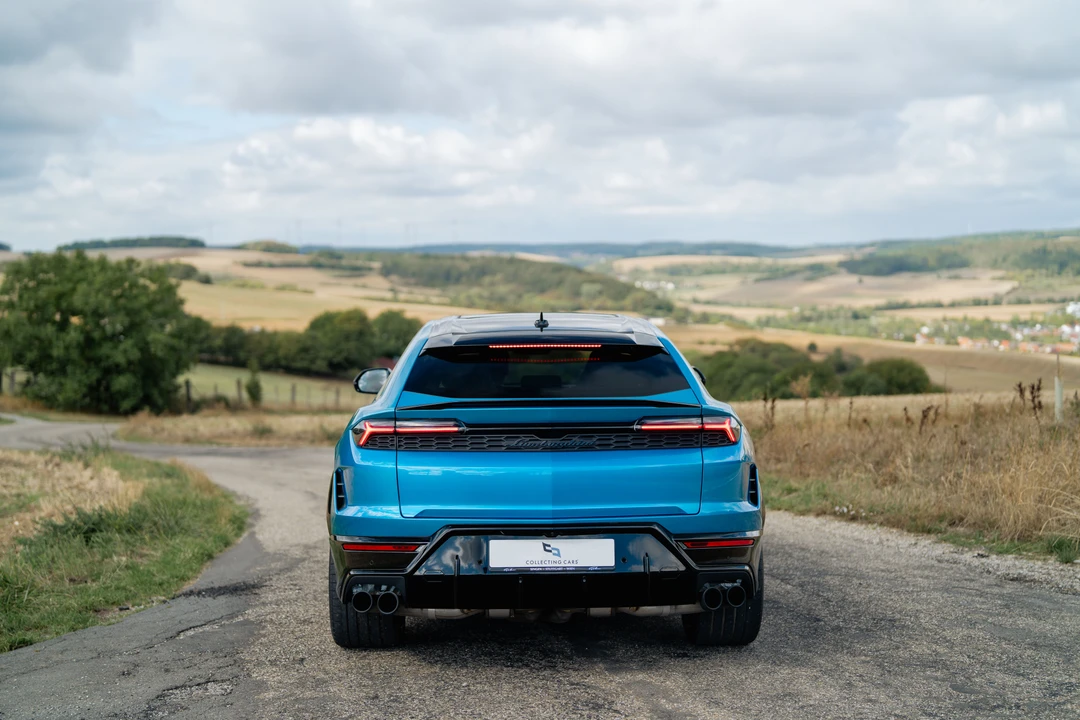 2026 Lamborghini Urus SE - Image 5 of 31