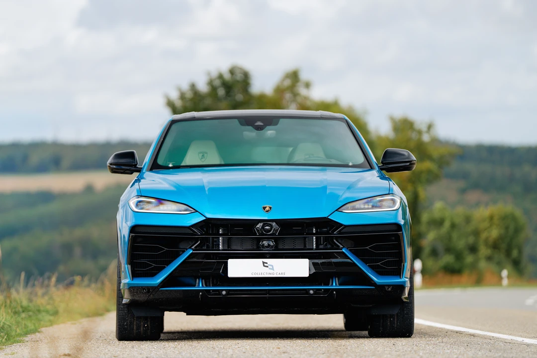 2026 Lamborghini Urus SE - Image 15 of 31