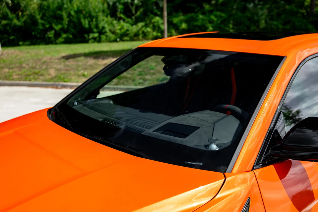 2026 Lamborghini Urus SE - Image 14 of 31