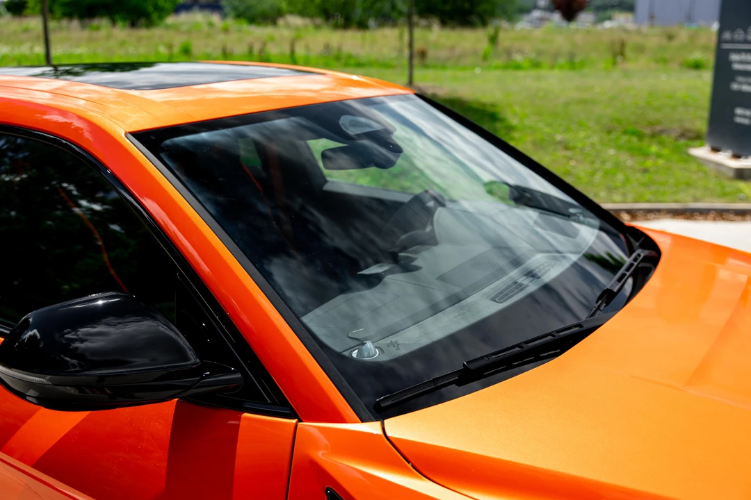 2026 Lamborghini Urus SE - Image 15 of 31