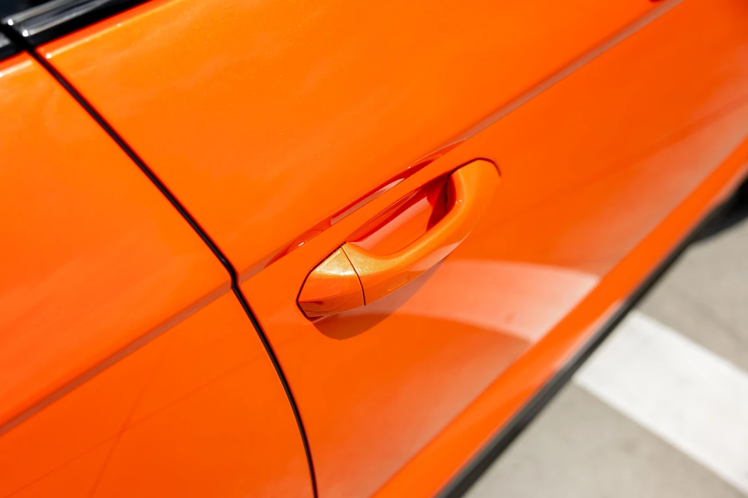 2026 Lamborghini Urus SE - Image 23 of 31