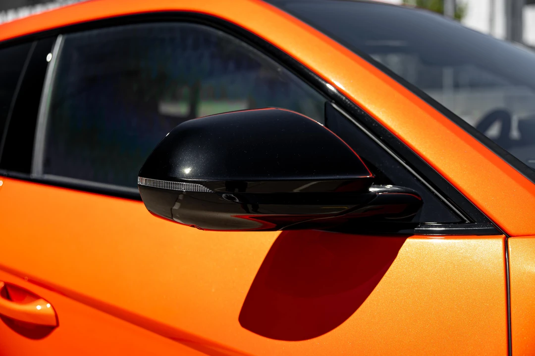 2026 Lamborghini Urus SE - Image 23 of 31