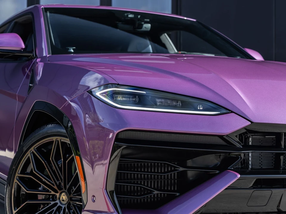 2026 Lamborghini Urus SE - Image 24 of 31