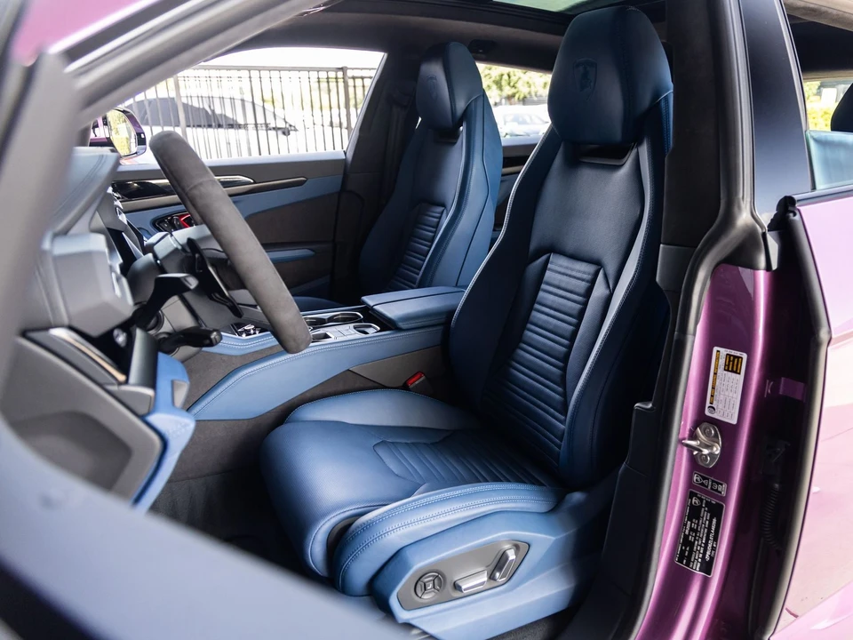 2026 Lamborghini Urus SE - Image 5 of 31