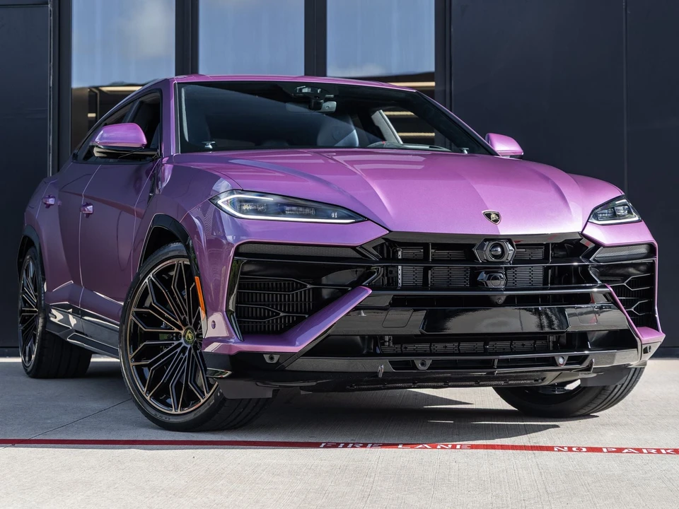 2026 Lamborghini Urus SE - Image 6 of 31