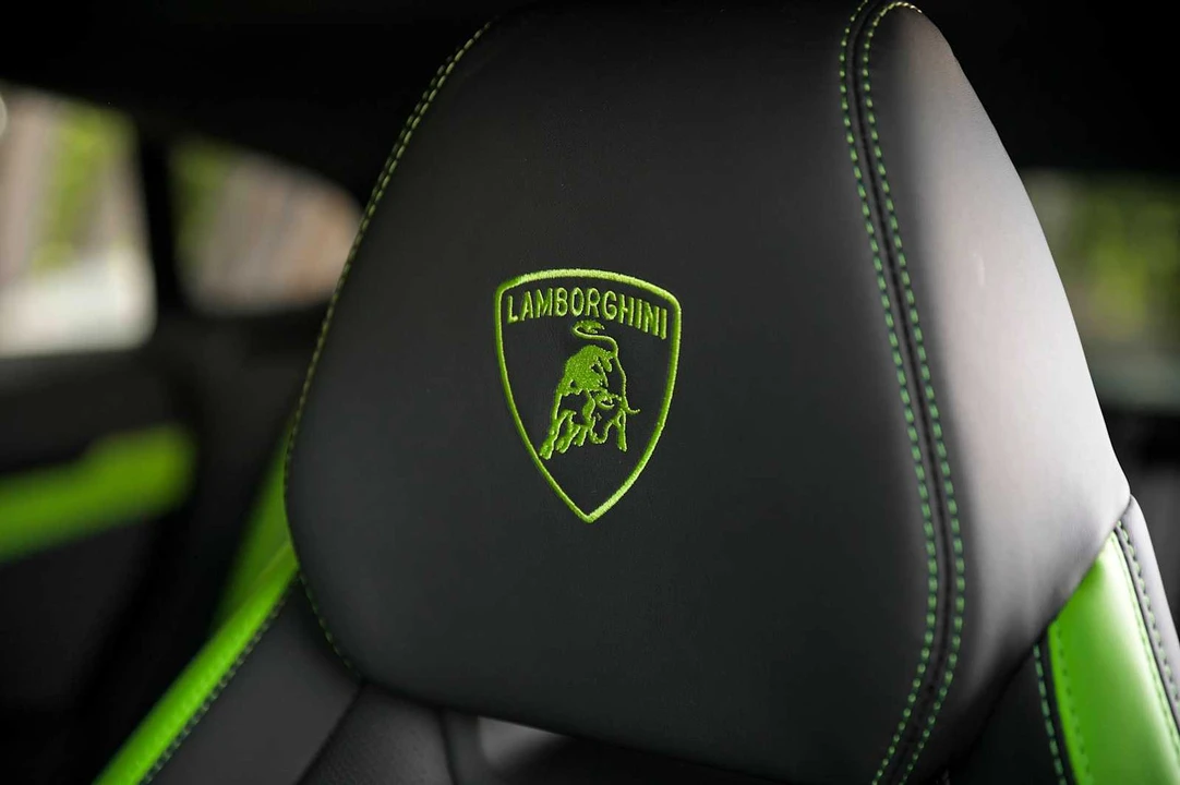 2026 Lamborghini Urus SE - Image 7 of 31